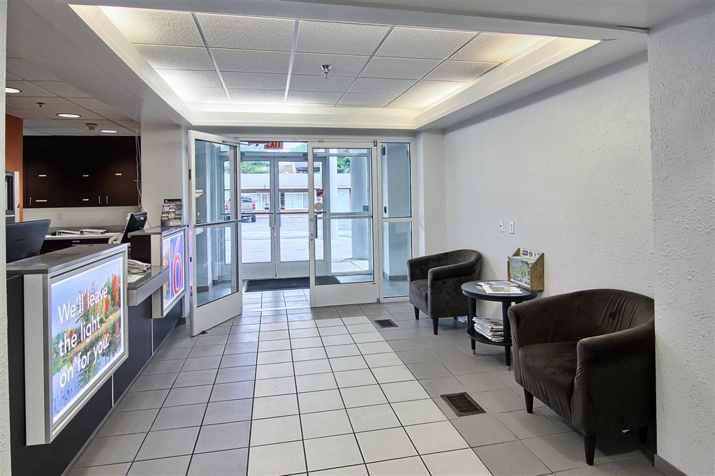Seasons Inn Traverse City Interior foto